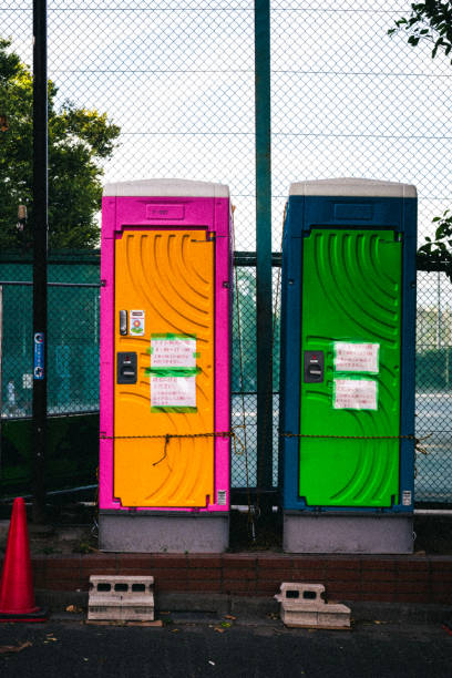 Best Porta potty delivery and setup  in Roslyn Estates, NY